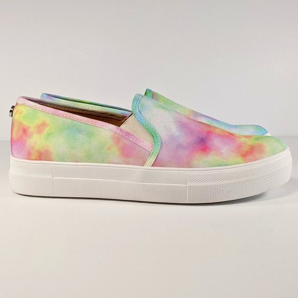 Steve Madden Toshe Tie Dye slip on sneakers - Picture 2 of 5